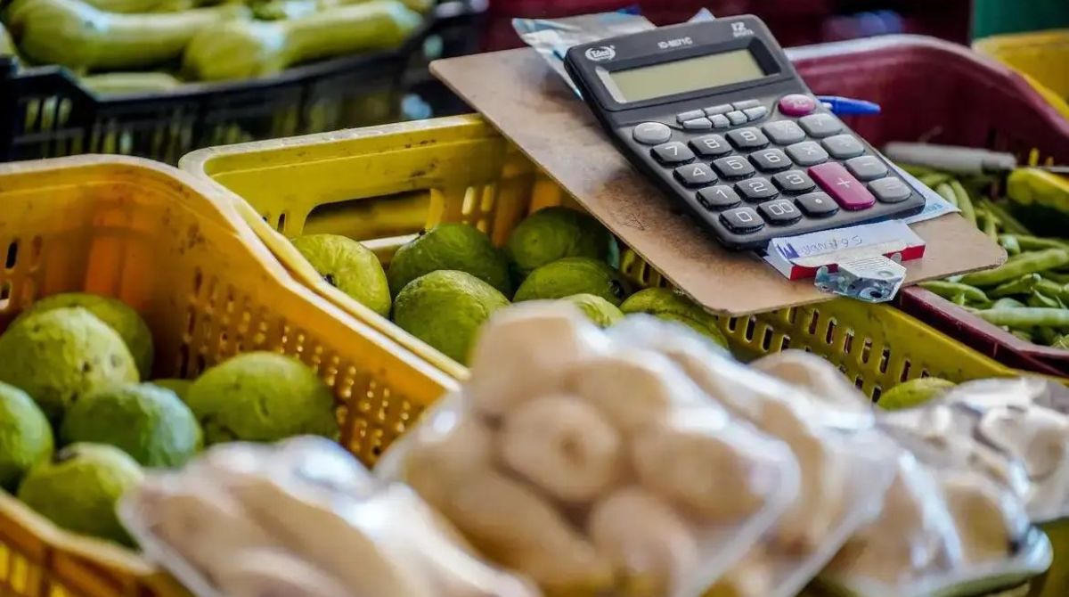 Inflação de setembro fica em 0,82% e supera o mercado