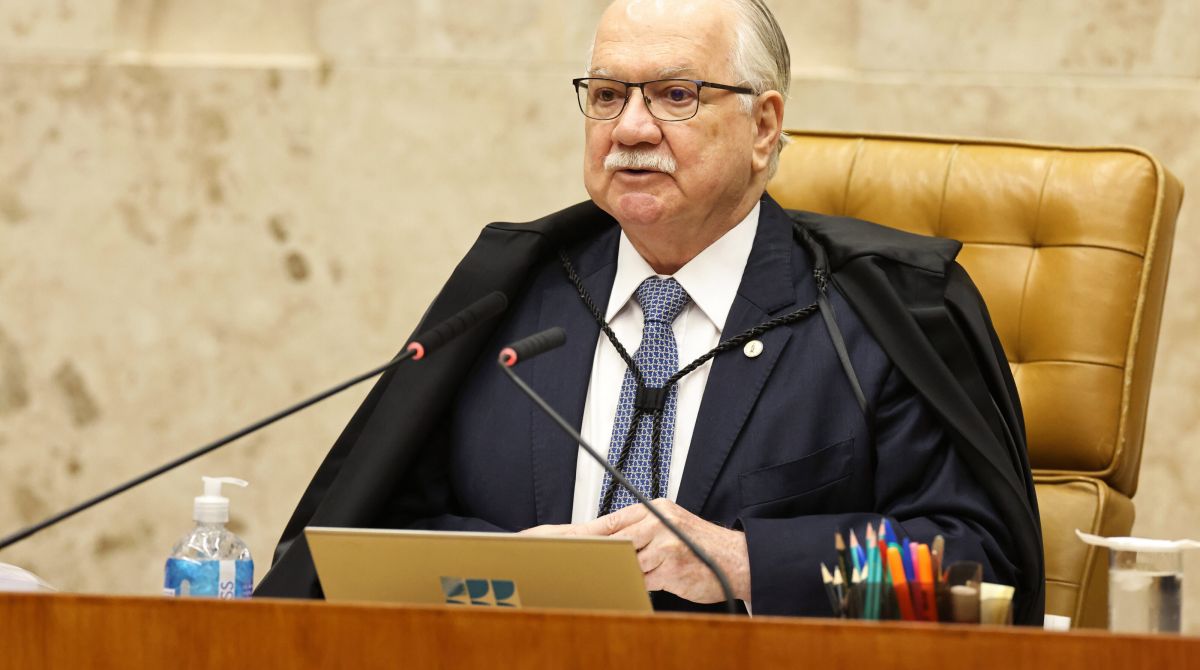 Pedidos de soltura no STF: defesas cobram Fachin