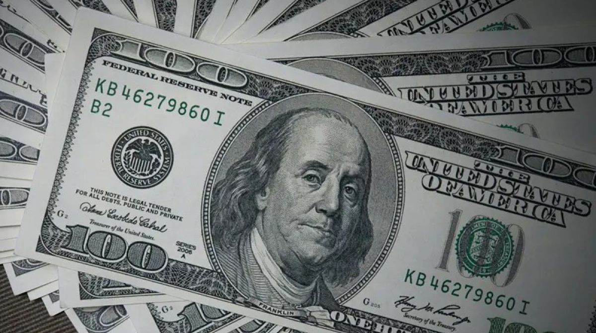 Queda do dólar após 1º turno: o que esperar