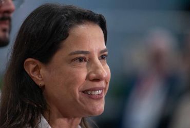 Flávio Bolsonaro e Raquel Lyra: o aceno aos governadores