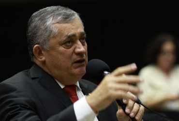 Cortes de cargos indicados por partidos: o que muda