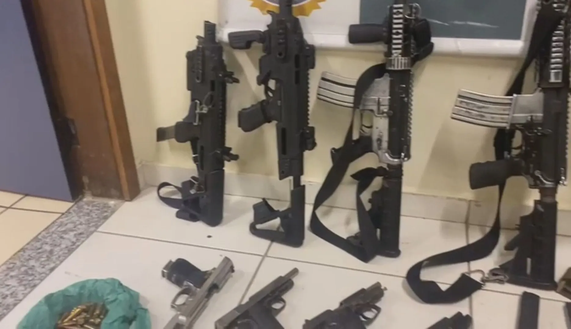 Terror nas Comunidades: O Impacto das Milícias em Rio das Pedras