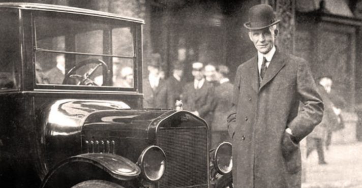 Descubra Como o Modelo T Mudou para Sempre o Mercado Automotivo e a Sociedade!