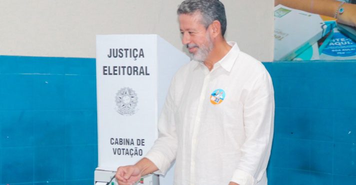 Descubra o que Arthur Lira fez na eleição de domingo e a polêmica envolvendo Rodrigo Pacheco!