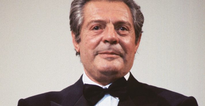Você Conhece a Fascinante História de Marcello Mastroianni? A Vida do Garoto de Fontana Liri que Conquistou o Mundo!