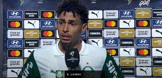 Após o carnaval: Luighi e o racismo que persiste no futebol brasileiro