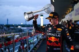 Max Verstappen conquista vitória emocionante na estreia da F1 no Japão