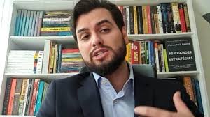 Advogados de Filipe Martins Apontam Erros e Inconsistências na Denúncia da PGR