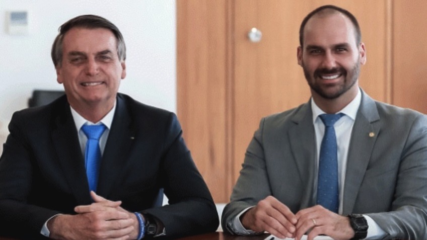 Petistas pedem ao STF obrigatoriedade de tornozeleira eletrônica a Bolsonaro