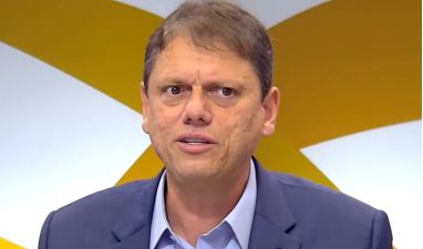 Poder de comunicação do governo: o plano de Tarcísio