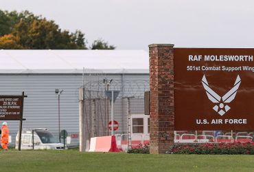 Brecha na base RAF Molesworth leva a prisões