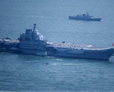 Aumento das tensões no Estreito de Taiwan: O que a China planeja com o porta-aviões Liaoning?