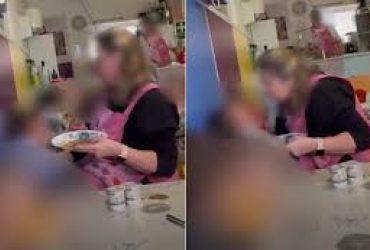 Babá é flagrada agredindo bebê em creche na Espanha e gera revolta na comunidade