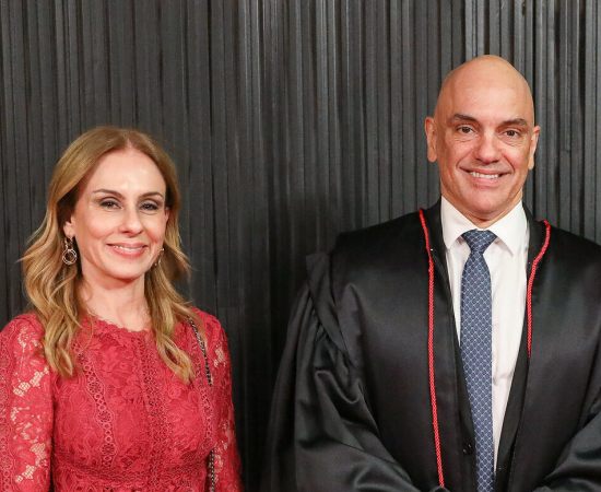 Viviane Barci nega recebimento de mensagens de Daniel Vorcaro