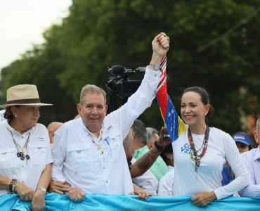 María Corina Machado: A Líder Opositora da Venezuela Sob Investigação por Conspiração e Traição
